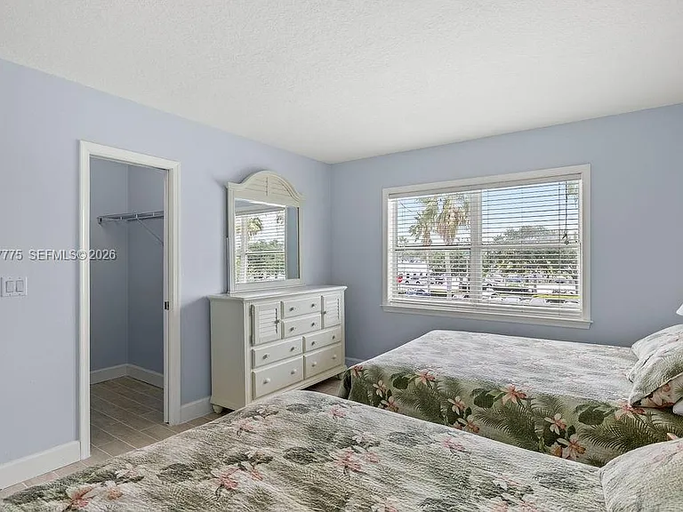 23 Royal Palm Point #B — Photo 23