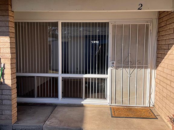 4th image of 2545 W Morten Ave #2