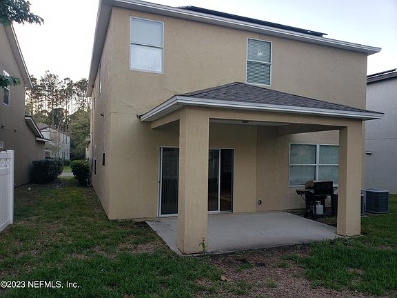 3rd image of 425 Forest Meadow Ln