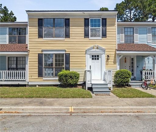 5th image of 912 Pineland Avenue #4