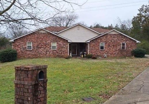 1st image of 515 Emerald Ct