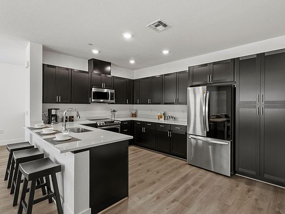 3rd image of 5301 E Commerce Way Unit 2101