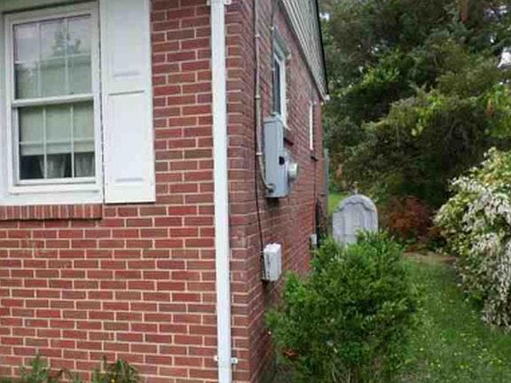 5th image of 21718 N Essex Dr
