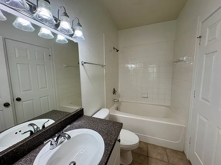 2151 Chianti Pl #127 — Photo 16