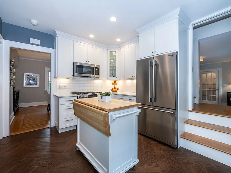 17 Bonnett Ave — Photo 11