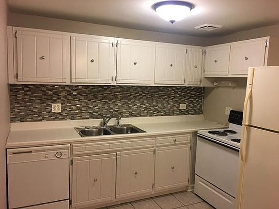 2nd image of 10209 S 86th Ter APT 107