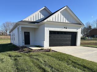 816 Parkside Blvd, Portland, TN 37148