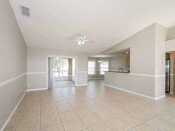 3rd image of 1651 Canoe Dr