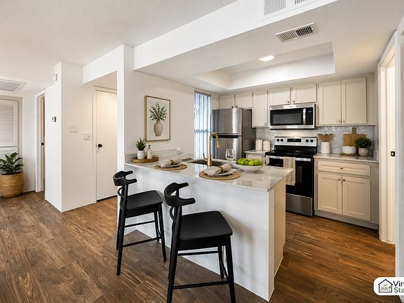 5th image of 510 S Extension Rd APT 1028