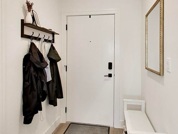 2nd image of 2423 W Fullerton Ave #3F