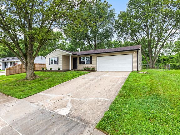 2nd image of 6310 Kellum Dr