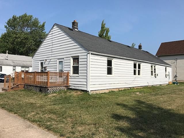 1st image of 3 Crowell Ct