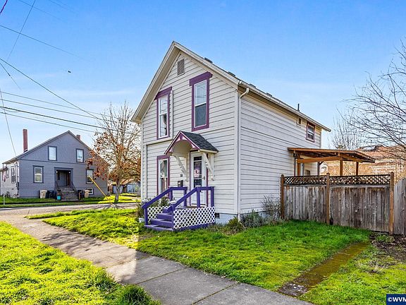 2nd image of 432 Jefferson St SE