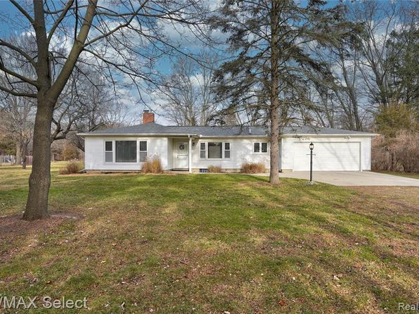 6492 Flushing Rd Flushing Mi 48433 Zillow