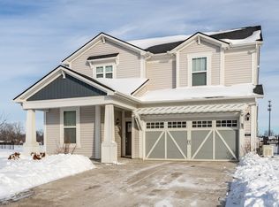 6672 Seabiscuit Rd, Whitestown, IN 46075