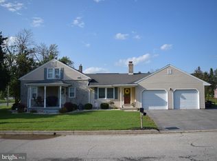 275 Baugher Dr, Hanover, PA 17331