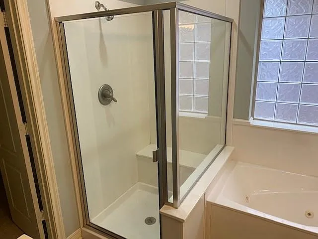 1707 Valley Brook Ln — Photo 10