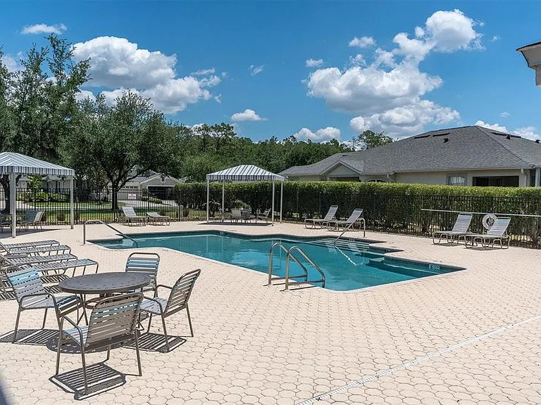 3312 Chapel Creek Cir — Photo 37