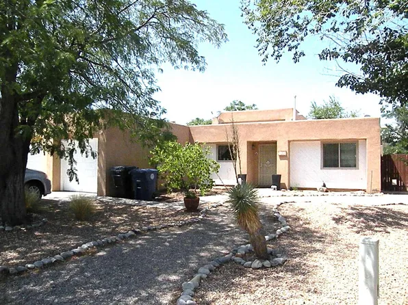 5919 Prenda De Oro NW, Albuquerque, NM 87120