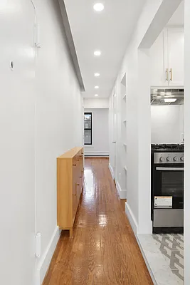 Rented by Compass | media 27