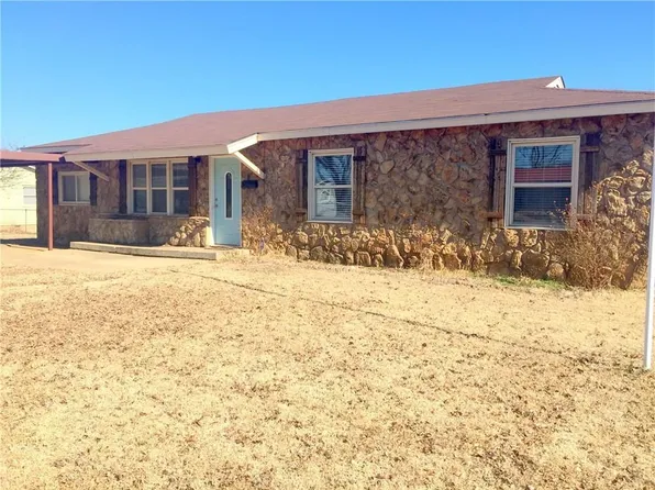 409 Kimberly Rd, Tecumseh, OK 74873