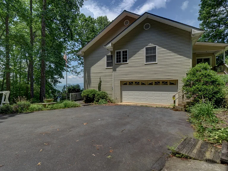 749 Ramey Mountain Rd — Photo 36