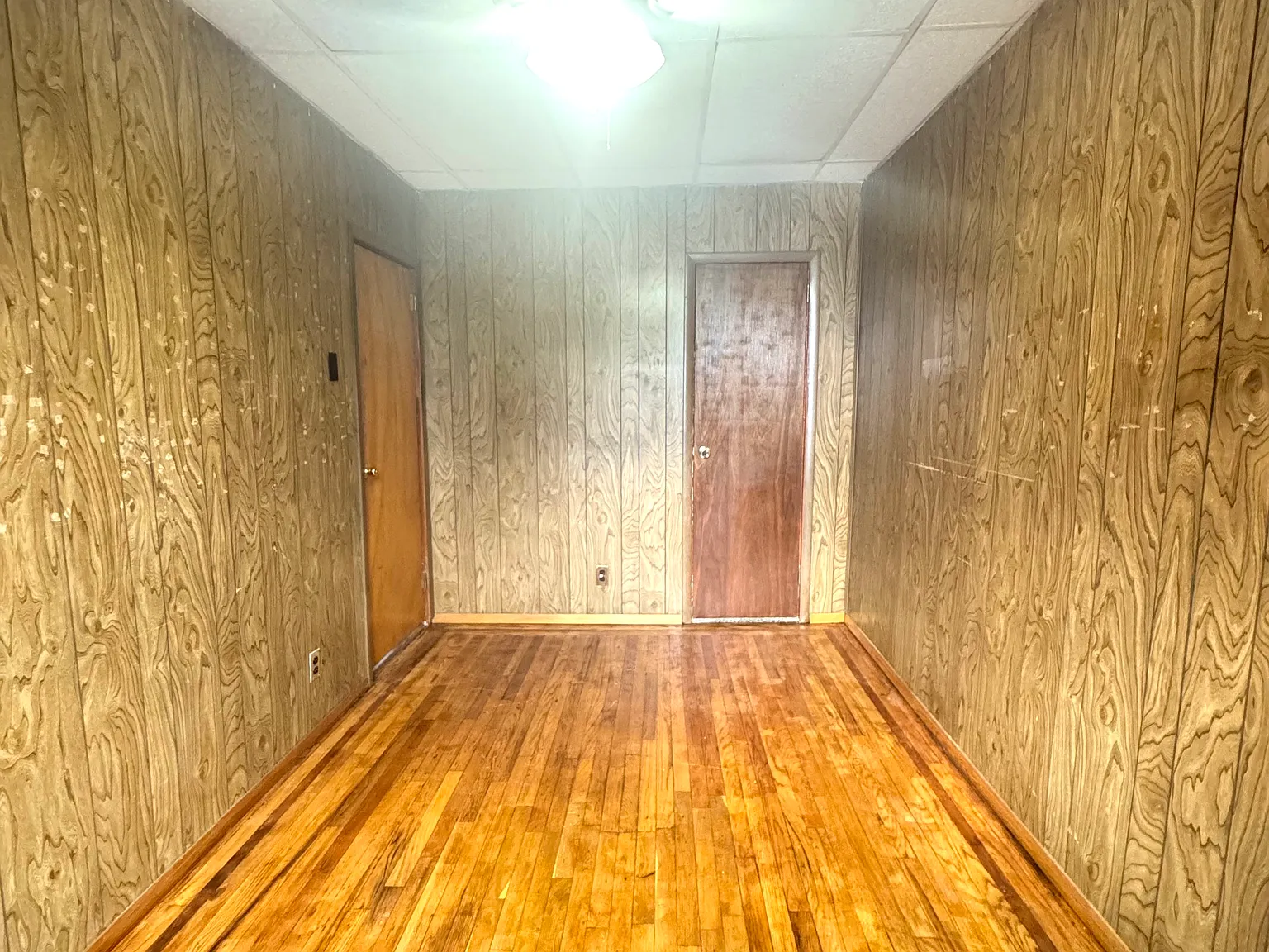 4 bed, 2500 sqft, $3,000 — Photo 4
