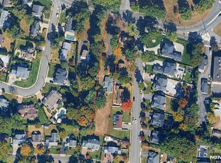38B W Ridgewood Ave, Paramus, NJ 07652
