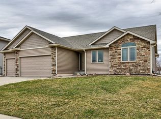 208 NW 23rd Ct, Grimes, IA 50111