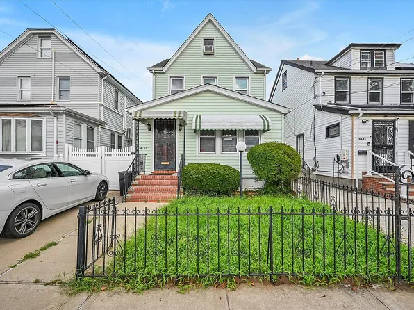 11431 210th St, Cambria Heights, NY 11411