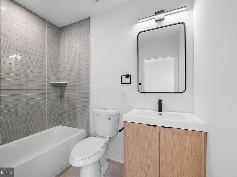 1216 N 28th St #1 — Photo 15