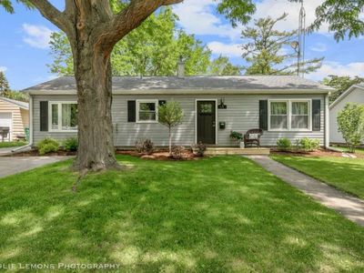 407 E Lincoln St, Sycamore, IL, 60178