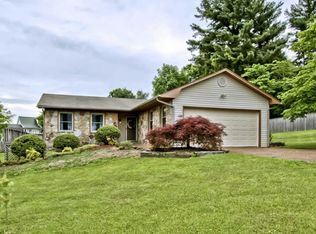 6104 Ricky Allen Rd, Corryton, TN 37721