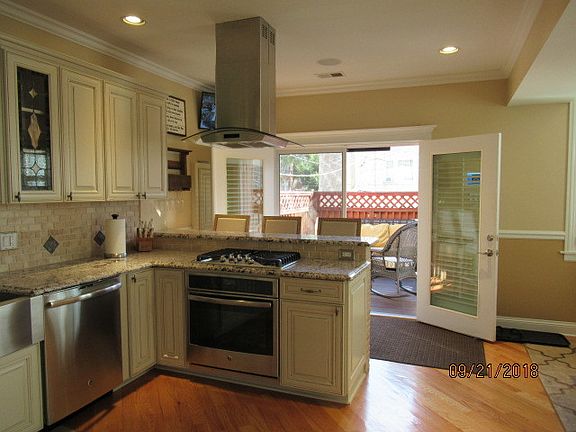 3rd image of 3703 W Belmont Ave