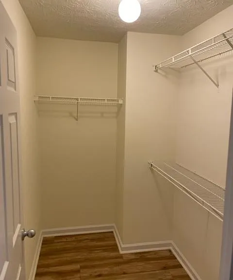 9490 Lakeview Rd — Photo 21