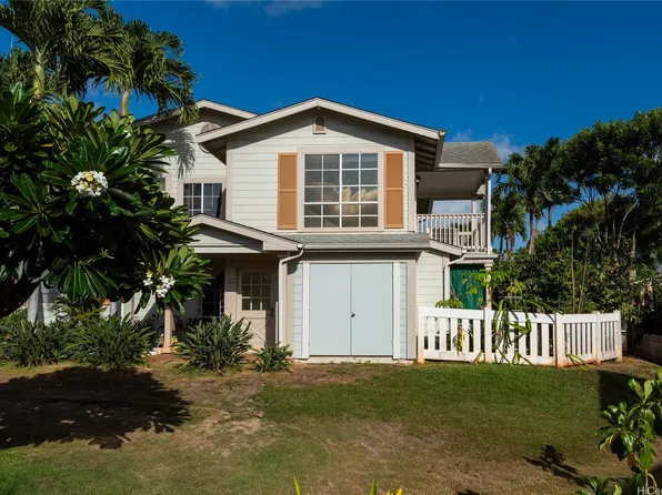 94-686 Lumiauau St #Uu204, Waipahu, HI 96797