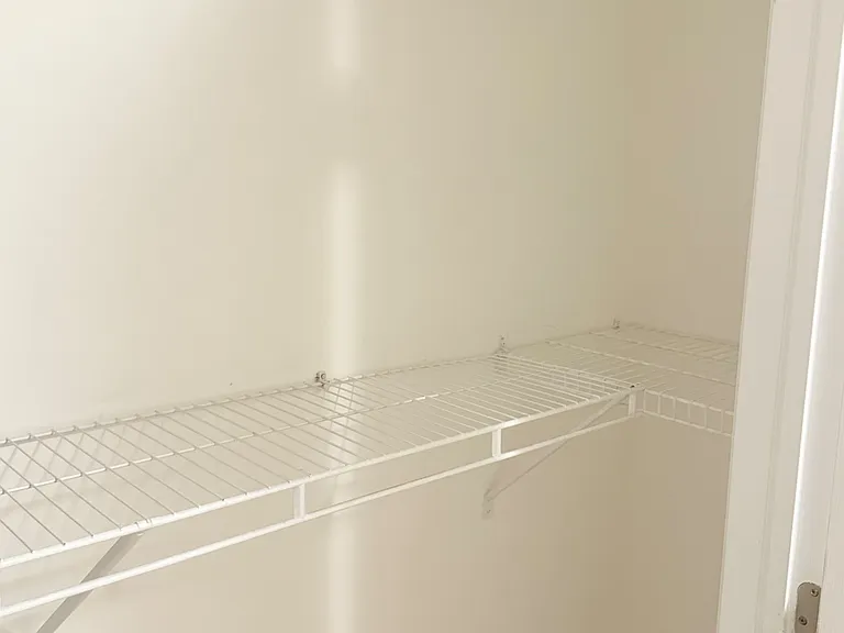 20 Hyacinth St #BASEMENT — Photo 15