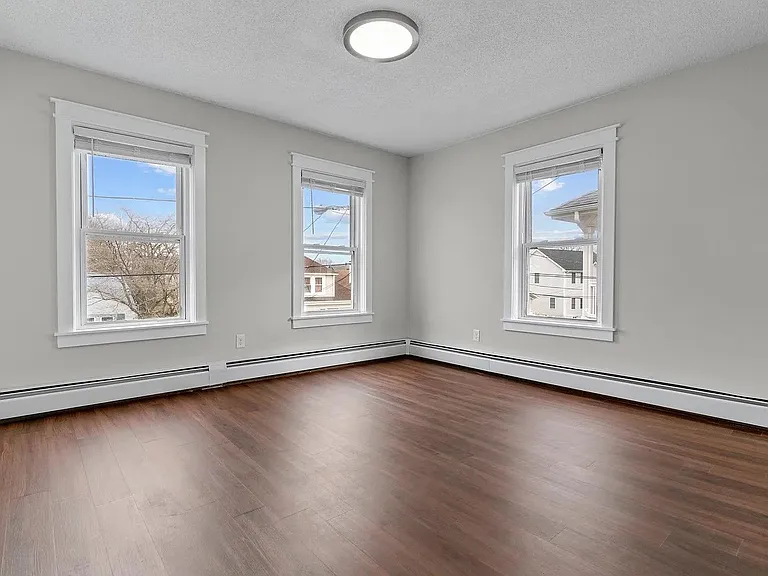 29 Cole St #2NDFLOOR — Photo 12