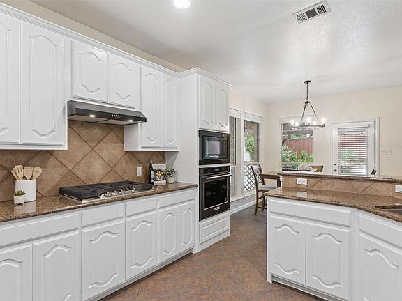 5th image of 8601 Wadkins Ct