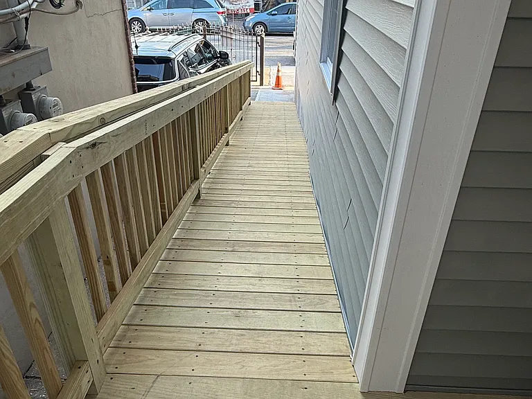 158-160 Oliver St #1 — Photo 11