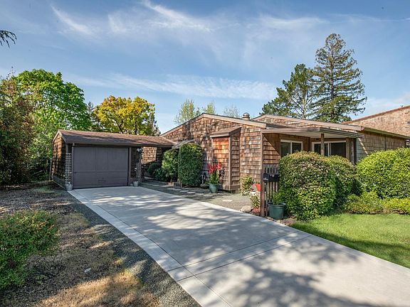 2nd image of 1451 Mission Drive