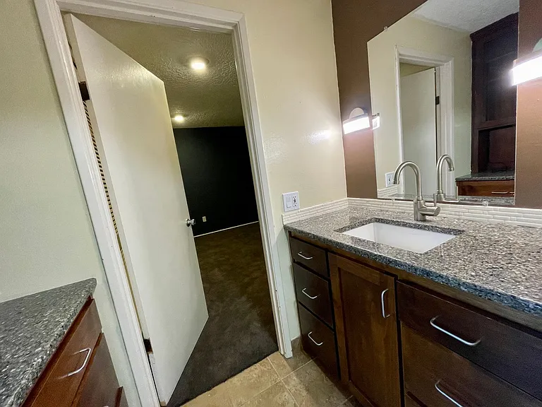 15410 SW Peppermill Ct — Photo 26