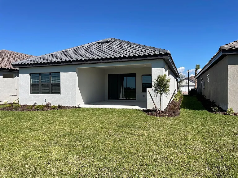 11031 Devonbridge Dr — Photo 3