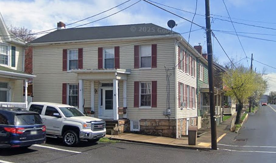 1st image of 10 S Market St #1