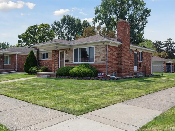 25383 Loretta Ave, Warren, MI 48091