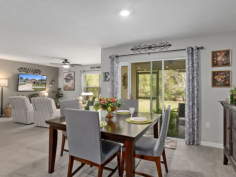 5230 Diantha Way — Photo 4