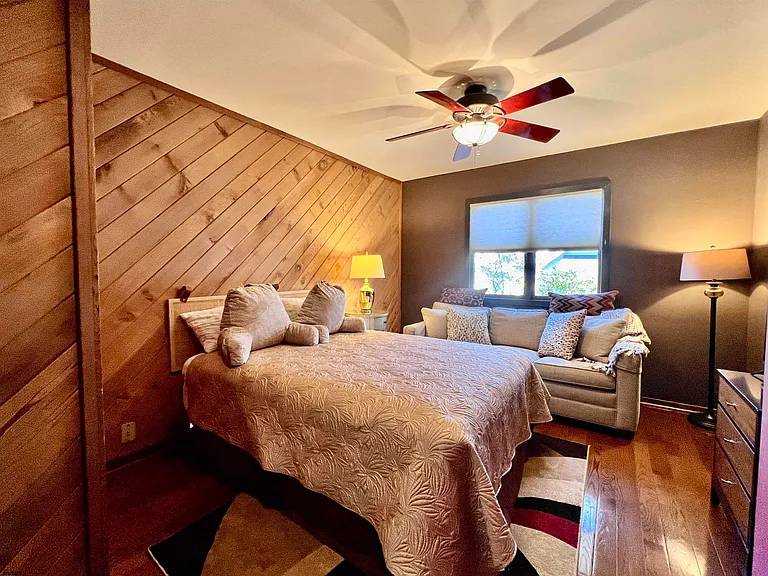 7 N Delavan Ave #2026 — Photo 28