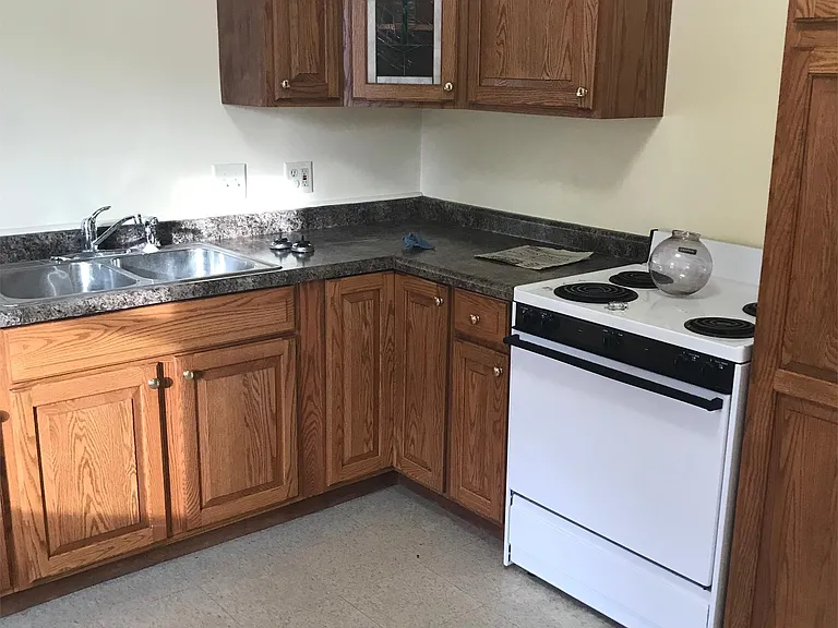 909 Stone St #1 — Photo 7