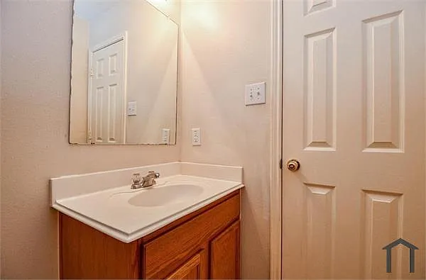 19134 Yaupon Ranch Dr — Photo 18