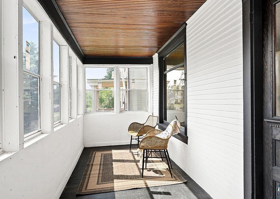 2001 Hammond Ave, Superior, WI 54880 Zillow